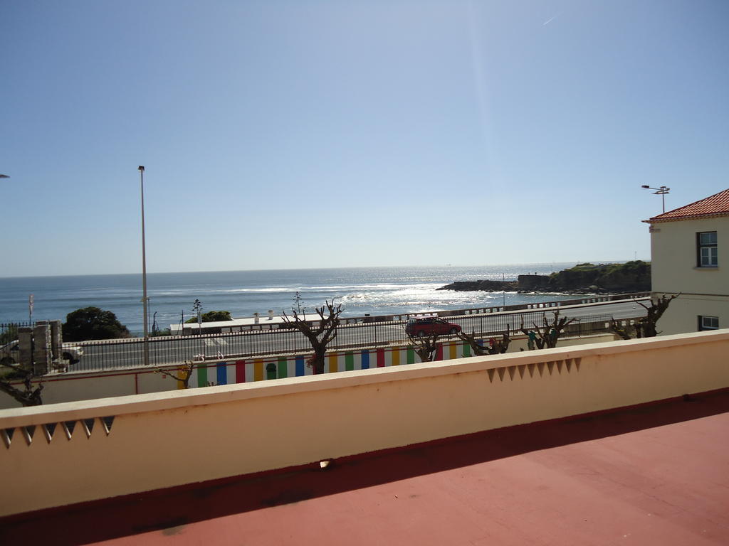 埃斯托利尔 图里斯莫赛库洛旅馆酒店 外观 照片 View of the port of Porto Covo